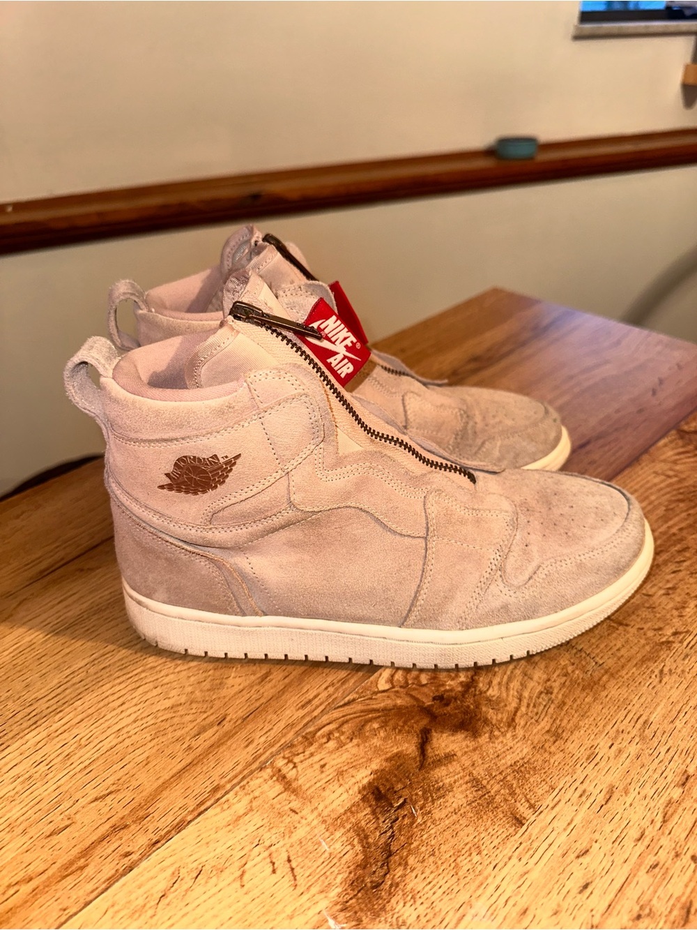 Jordan Women's Beige Suede High-Top Athletic Sneakers 8 39